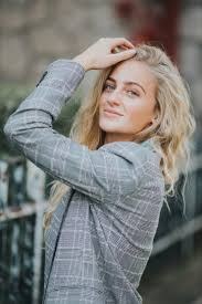 Daisy K.